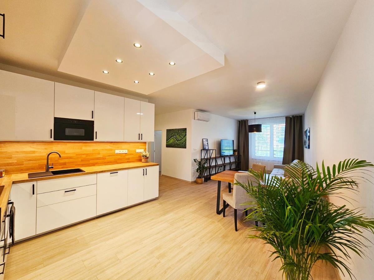 3 Room Apartment 2X Balcony, New Building, 21 Bratislava Extérieur photo